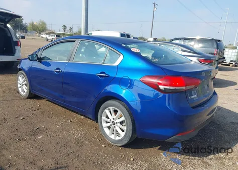 2018 Kia Forte Lx из США, поврежденный, VIN 3KPFK4A77JE238184
